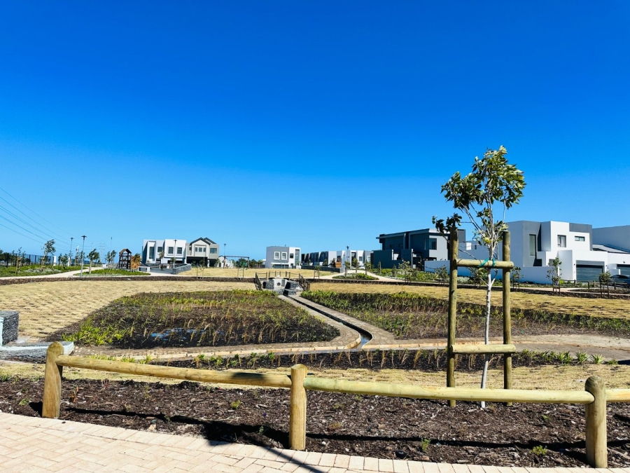 4 Bedroom Property for Sale in Sandown Western Cape